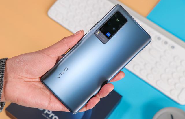 影像新5G旗舰，蔡司镜头+微云台，vivo X60系列正式开售