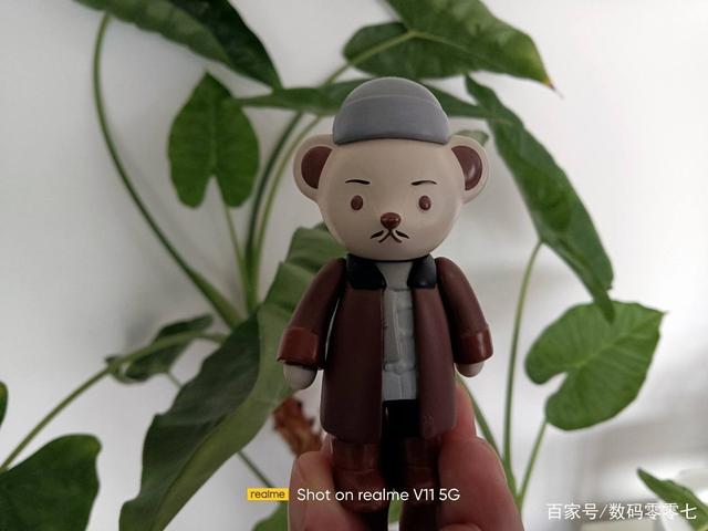 打破焊接之门，realme真我 V11千元5G手机的不二之选