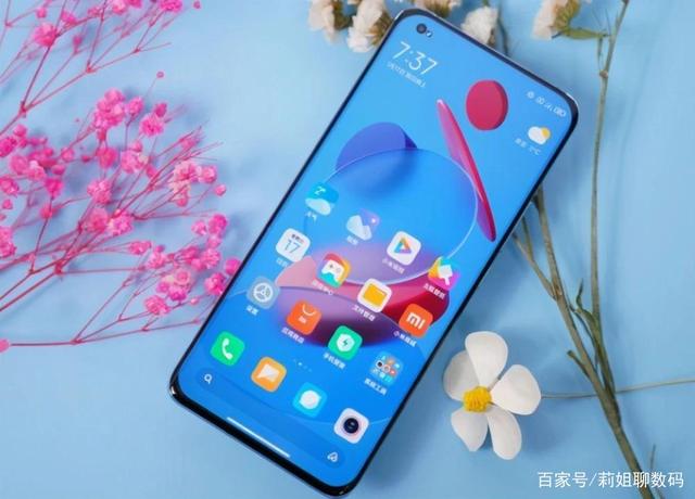 小米11青春版亮相，首发骁龙775G，有望成为全球最薄5G手机