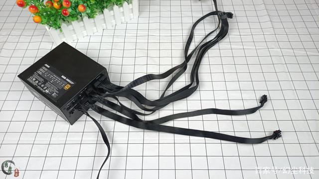 风冷能压超频后的12代酷睿吗？12600K超5G，超频三东海EX6000实测