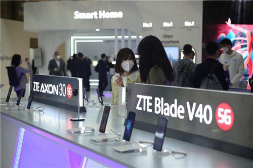 中兴携最新技术产品亮相MWC 2022 5G移动宽带产品全球出口货量超百万