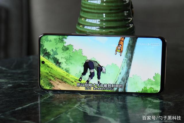 荣耀Play6T Pro开启“全民5G”时代，1599感受5G双卡双待