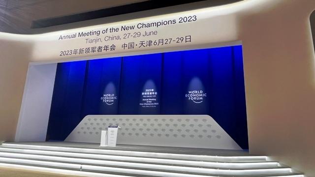 2023年十大新兴技术都有这些，从生成式人工智能到可持续航空燃料｜夏季达沃斯直击