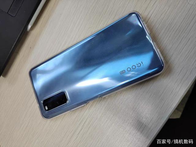 vivo真香5g中端机旗舰性能双扬声器仅2298还有256gb大内存