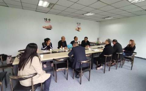 荣县组建专业服务团队助力小微企业发展
