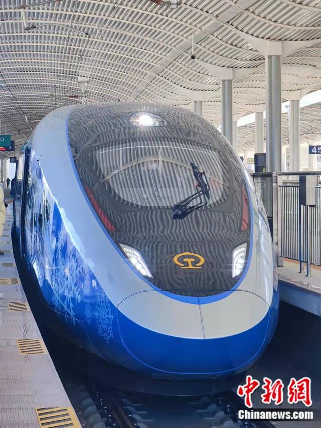 全球首创！北京冬奥列车暨高铁5G超高清演播室上线