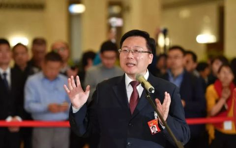 情系5G,！他這樣為5G“代言”！