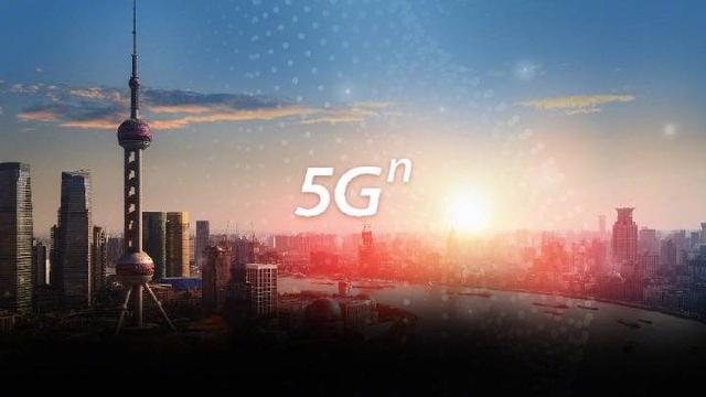 深度赋能5G全连接工厂 中国联通行业首发“5G工业边缘算网一体机”