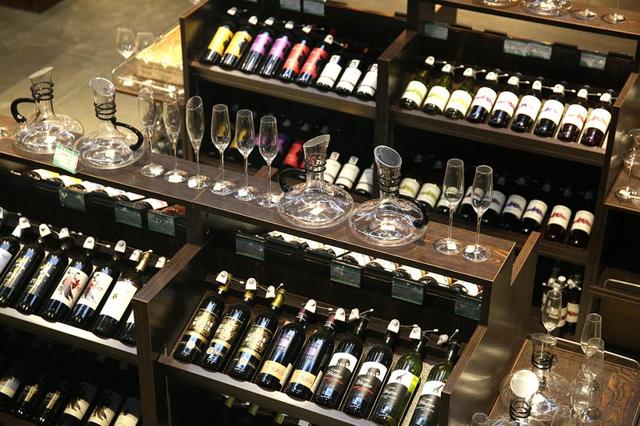 与元宇宙干杯：NFT是高端酒饮市场的未来吗？