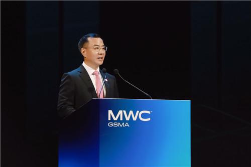 中国联通董事长刘烈宏：中国5G发展为什么这么快？