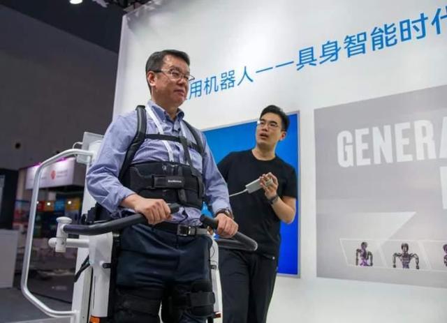 奋楫新征程，生成新未来！写在2023世界人工智能大会开幕之际