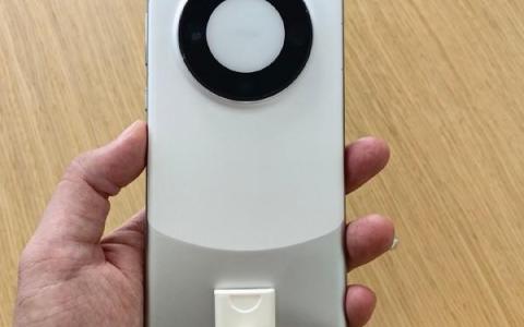 華為Mate60 Pro真機(jī)圖曝光,！6999元 或許還有5G版
