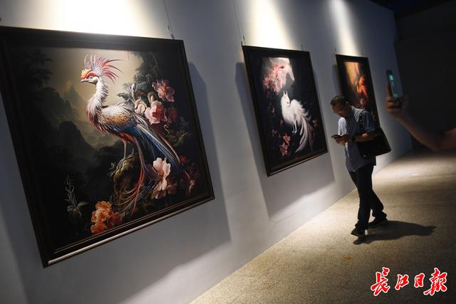 免费预约！中国光谷人工智能AI艺术展开幕，持续到国庆假期