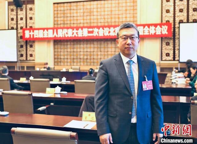 （两会声音）全国人大代表董进：建议推进国家区块链网络建设