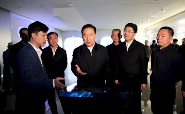 王浩在杭州市和浙江大学调研人工智能产业发展