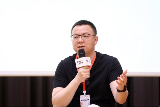 人工智能变革期三大难题待解，未来哪些产业将进入高爆发期？