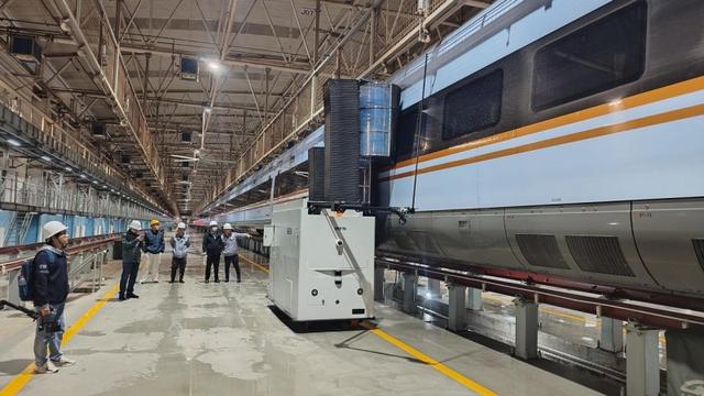 谁说AI落不了地？小笨智能在这些“冷门”领域杀疯了