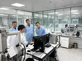 鼎信通讯与东北大学携手，共探人工智能产学研合作新机遇