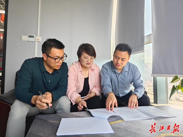“客户好，我们才会好”，他们陪伴中小微企业共同成长壮大