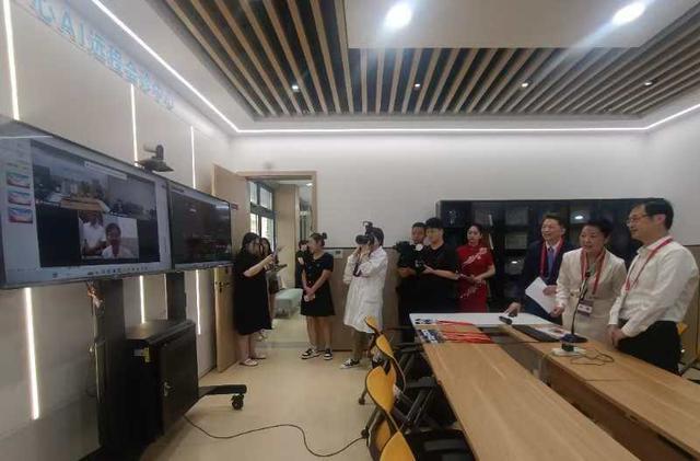 跨越山海“落地”新疆云南，上海眼科人工智能筛查技术惠及更多群众