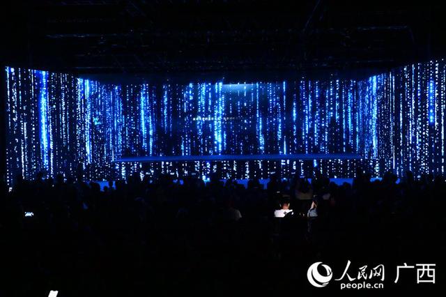潮玩“十一”，一起开启AI“奇幻旅程”
