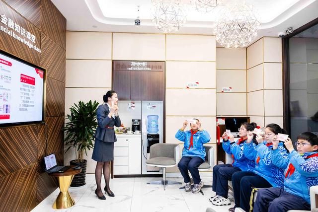 浙商银行湖州分行：砥砺深耕十四载，共绘金融向善新篇章