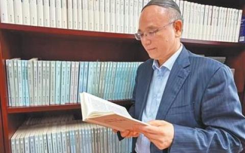 人工智能普及，翻译还有价值吗？从事翻译56年的他说……